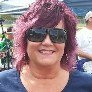 Meet your Posher, Carla